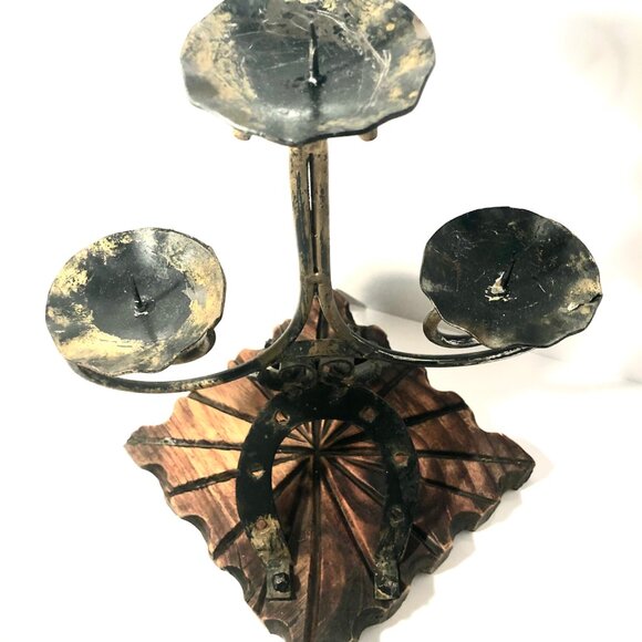 Wooden Vintage Brutalist Candelabra with horseshoe base. Made in Spain. - Picture 3 of 8